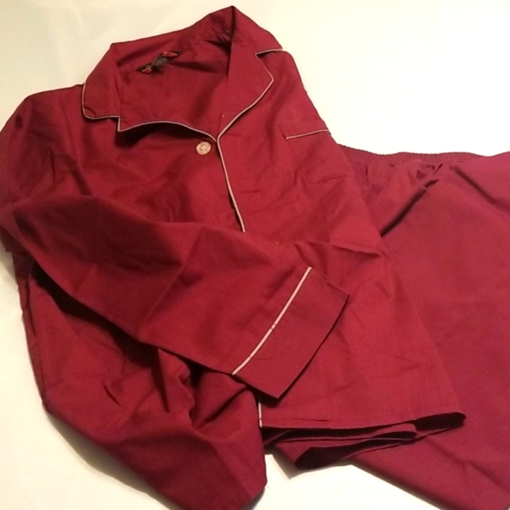 Classic Fit Collection Red Men Long Sleeve Sleepwear XL Comfy Lounge